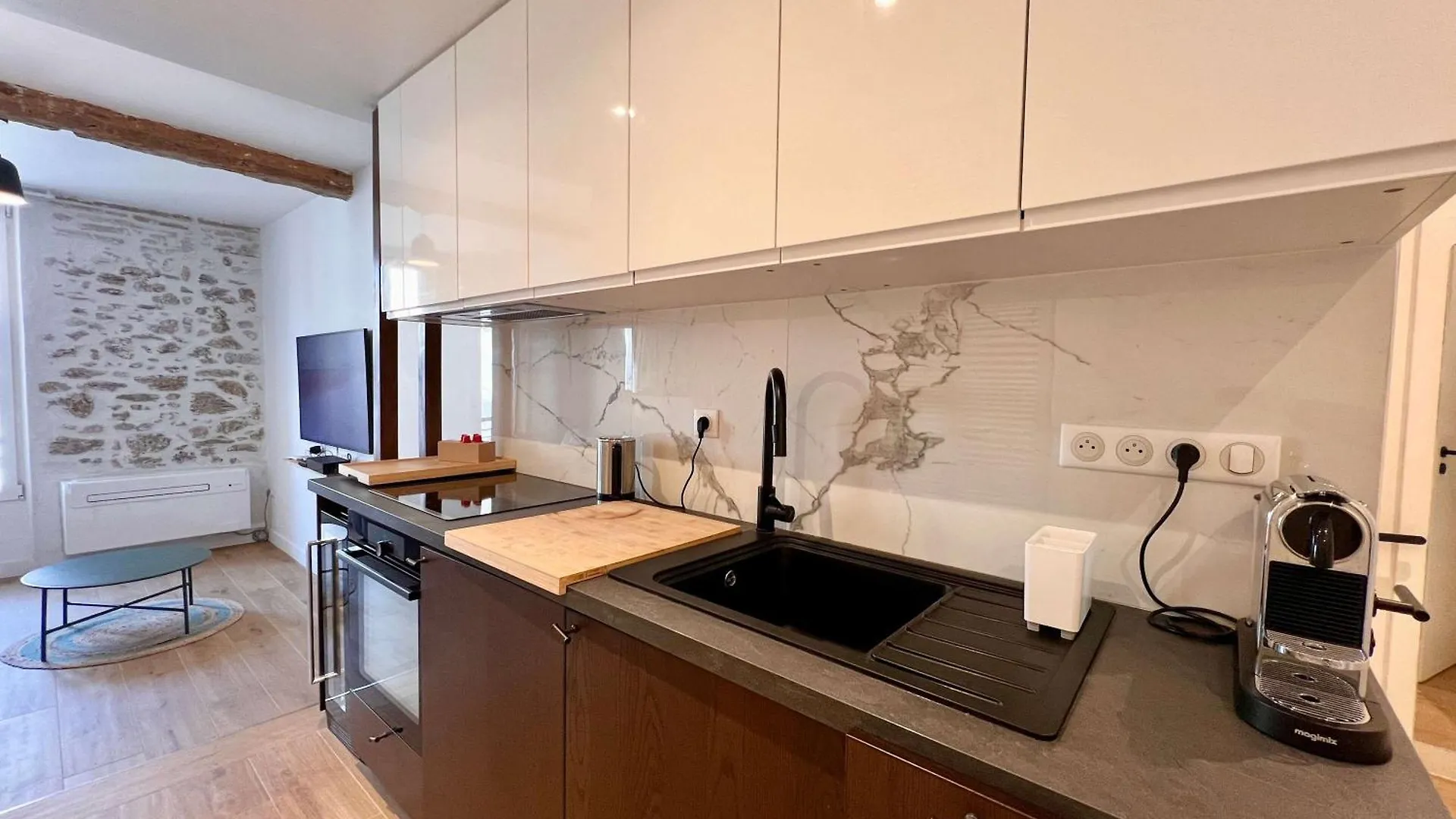 B066 Studio Design A 5 Mn De La Plage Cannes Frankrijk